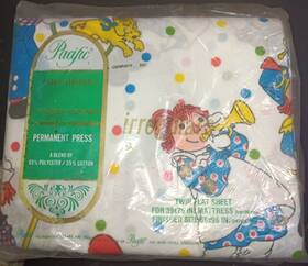 99190 Pacific Raggedy Ann Twin Flat Sheet White Polka Dot 65x96 Permanent Press
