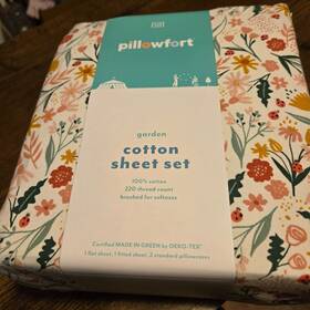 Pillowfort 191908456836 - In The Garden 100% Cotton Sheet Set Full Nip
