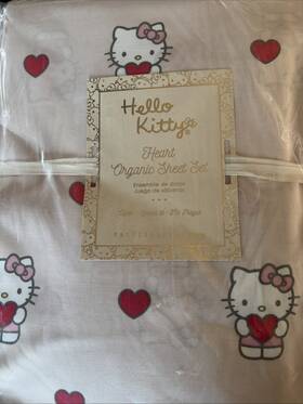 5851041 Pottery Barn Hello Kitty Heart Organic Pink Red Queen Sheet Set - New 5851041 Pottery Barn Hello Kitty Heart Organic Pink Red Queen Sheet Set - New