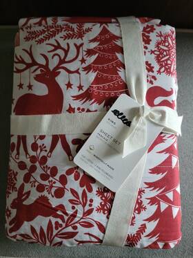6407362 Pottery Barn Nordic Christmas Deer Tree Organic Cotton King Sheet Set Red