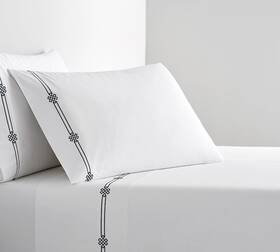 9949171 Pottery Barn New Emilia Embroidered Organic Cotton Sheet 4pc Set King White Blue