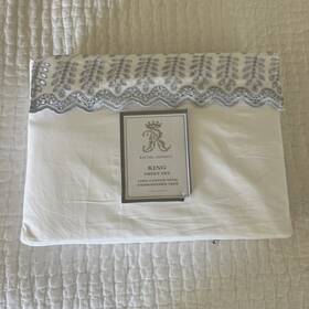 3503cs Rachel Ashwell Scalloped Embroidered Blue Eyelet Trim King Sheet Set Cotton 3503cs Rachel Ashwell Scalloped Embroidered Blue Eyelet Trim King Sheet Set Cotton