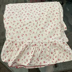 Ralph Lauren 028828741080 Colchester Cream Red Floral Crochet Ruffled Flat Sheet - Queen