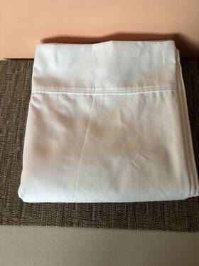 Rest Well 191790042629 One Pc Bedsheet King Oeko Tex White Store Display Open Box
