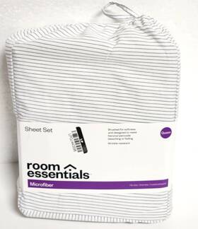 062-18-0706 Room Essentials Queen Size Blue Stripe Printed Microfiber Sheet Set - 062-18-0706 Room Essentials Queen Size Blue Stripe Printed Microfiber Sheet Set -
