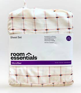 062189736 Room Essentials Ivory With Pink Grid Pattern Brushed Microfiber Xl Twin Sheet Set