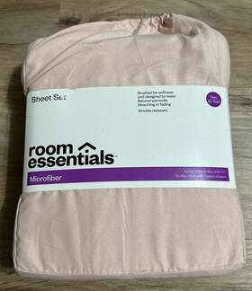 Room Essentials 191908136745 3-piece Microfiber Sheet Set - Twin/xl Twin Peached Pink New