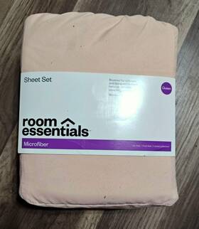Room Essentials 191908136783 Microfiber Sheet Set Full Peach Blush 4 Piece New Standard
