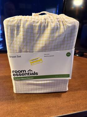 Room Essentials 198850084520 Cotton Blend Sateen Sheet Set - King Yellow Micro Grid