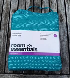 Room Essentials 490622312191 Twin Xl Microfiber Sheet Set Polka Dot Wrinkle Resistant New Room Essentials 490622312191 Twin Xl Microfiber Sheet Set Polka Dot Wrinkle Resistant New