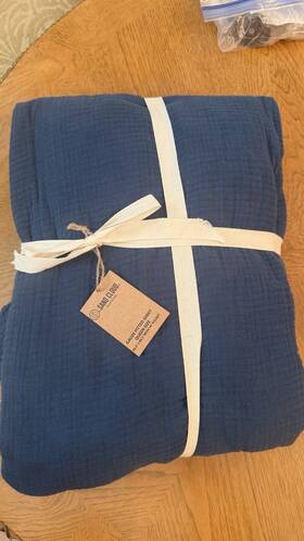 Sand Cloud 810122607700 Gauze Fitted Sheet Queen Size Dark Denim 60.5 Inch 80.5 With 18 Pocket