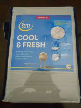 Serta 034086774210 Cool And Fresh Cooling Sheet Set King Light Gray 4 Piece Brand New Serta 034086774210 Cool And Fresh Cooling Sheet Set King Light Gray 4 Piece Brand New