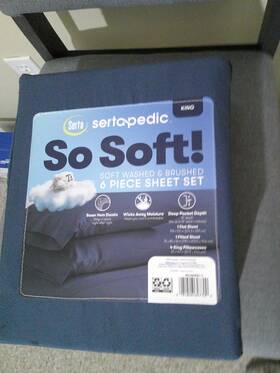 Serta 081806697700 New King Size Sheet Set Dark Blue Solid #895