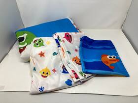 47035-babyshark-3pcs-toddler Shark 4 Pc Baby Toddler Bedding Sheet Set And Reversible Comforter