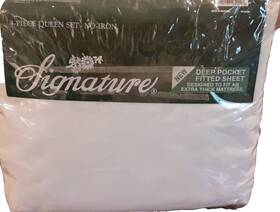 Signature 034137030296 4 Piece Queen Bed Set White Sheets And Standard Pillowcases Signature 034137030296 4 Piece Queen Bed Set White Sheets And Standard Pillowcases