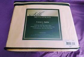 Jc20-237 Silk Sensations Luxury Satin 4 Piece Gold Full Sheet Set New Sealed Package