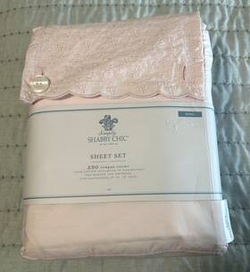 Simply Shabby Chic 490621901877 Rachel Ashwell Pink Embroidered Hem Sheet Set - King Simply Shabby Chic 490621901877 Rachel Ashwell Pink Embroidered Hem Sheet Set - King