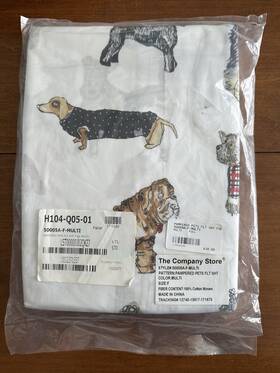50005a The Company Store Pampered Pets Full Flat Sheet Only Dog Print 100% Cotton New 50005a The Company Store Pampered Pets Full Flat Sheet Only Dog Print 100% Cotton New
