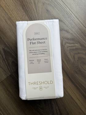 062-16-5689 Threshold King Flat Sheet 100% Cotton 400 Thread Count White Solid