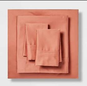 Threshold 191908529714 400 Thread Count Performance Sheet Set - King Rust
