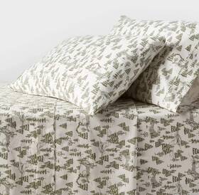 Threshold 198101057563 Full 400 Thread Count Performance Holiday Sheet Set Ivory Winter Scene