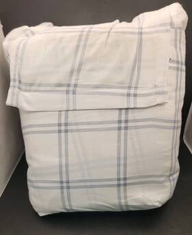 Threshold 198850085510 New 400tc 4 Pc Sheet Set. King Size. Blue Plaid