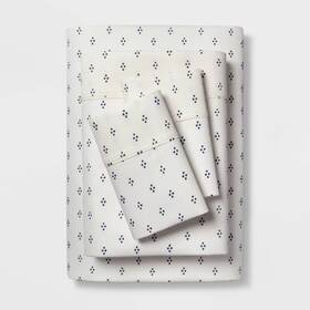53838407 Threshold California King 400 Thread Count Dot Print Performance Sheet Set White/blue