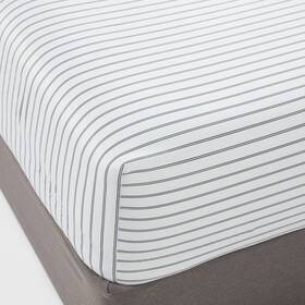 83724844 Threshold California King 400 Thread Count Performance Fitted Sheet Navy Stripe