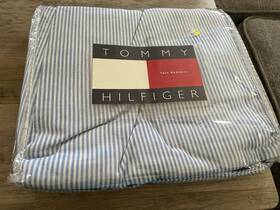 Tommy Hilfiger 651862052401 Oxfords Ithaca Stripes Nautical Ruffled Twin Bed Skirt New Pkg