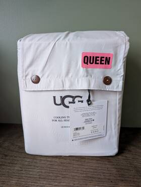 Ugg 008889013302 Alahna Queen Size Sheet Set Stone Color All Season Cooling Tech Wicking New Ugg 008889013302 Alahna Queen Size Sheet Set Stone Color All Season Cooling Tech Wicking New