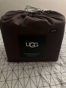 Ugg Australia 008889277810 100% Cotton Flannel Queen Sheet Set Lodge Brown In Color Fits Up To 17 Inch Matt