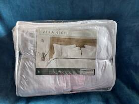 X001nckf19 Vera Nice Queen Size Aloe Infused Hypoallergenic Gel Bed Pillows 2-pack X001nckf19 Vera Nice Queen Size Aloe Infused Hypoallergenic Gel Bed Pillows 2-pack
