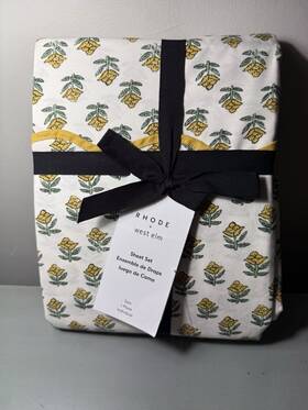 7822116 West Elm X Rhode Begonia Twin Sheet Set- Dijon New 7822116 West Elm X Rhode Begonia Twin Sheet Set- Dijon New