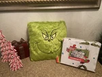 The Grinch Dr. Seuss 4 Piece Christmas Queen Sheet Set & Throw Pillow New. Fixed Price $158.00.
