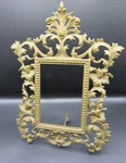 Ornate Leaf/shell Gold Cast Iron Frame Easel Stand 9.5X12.5/4X6 Photos. Fixed Price $44.53.