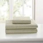 Laurel & Mayfair Queen Gingham Print Sheet Set Green. Fixed Price $16.99.