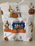 Peanuts Snoopy Woodstock Halloween King Size Sheet Set Witch Ghost Pumpkin New. Fixed Price $51.00.