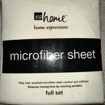 Jc Penney Home - Full Microfiber Sheet Set (1 Flat, Fitted, 2 Pillow Cases). Fixed Price $20.00.