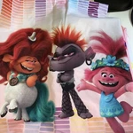 Dreamworks Trolls World Tour Twin Set 3 Pc Microfiber Bed. Fixed Price $15.99.