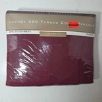 Lady Pepperell King Size Fitted Sheet Cranberry 200 Thread Count Percale. Fixed Price $9.62.