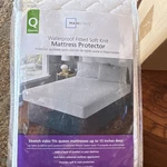Mainstays Queen Waterproof Soft Knit Mattress Protector White Machine Washable. Fixed Price $14.50.