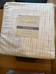 Charisma Queen Size 6-PIECE Sheet Set White & Gray Tracks Pearl New. Fixed Price $40.00.