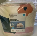 Room Essentials Floral 5 Pcs Comforter Set With Sheets Twin/twin Xl. Fixed Price $27.95.