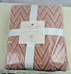 Northern Nights 100% Cotton Printed Chevron Blanket Red / White King. Fixed Price $27.95.