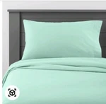 4 Pc Pillowfort Solid Green Sheet Set -full Size. Fixed Price $31.88.