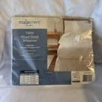Mainstays Home Twin Fitted Sheet Arctic White New 200 Thread Count Sealed. Fixed Price $13.00.