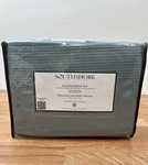 Southshore Queen Pleated Sheet Set Vilano Extra Deep Pockets, Green New. Fixed Price $35.00.
