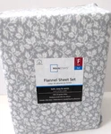 Mainstays 4-PIECE Green Floral Mistletoe Leaf Full Flannel Sheets Set. Fixed Price $37.99.