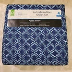 Mainstays Soft Microfiber 4 Pc Sheet Set Queen Navy Teal Diamond Nip. Fixed Price $16.19.