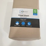 Mainstays Queen Fitted Sheet Brown Stone 300 Thread Count Cotton Blend Easy Care. Fixed Price $15.00.